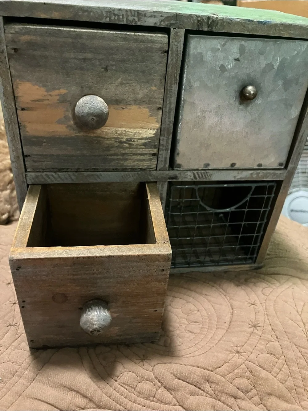 Desk Top Organizer With a Rustic Design